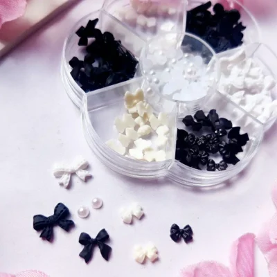 Black, White And Off White Bows And Pearl Charms Wheel Box