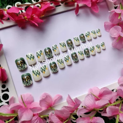 Short Square Owl Print Press On Nails With Glue (set Of 24 Pc)