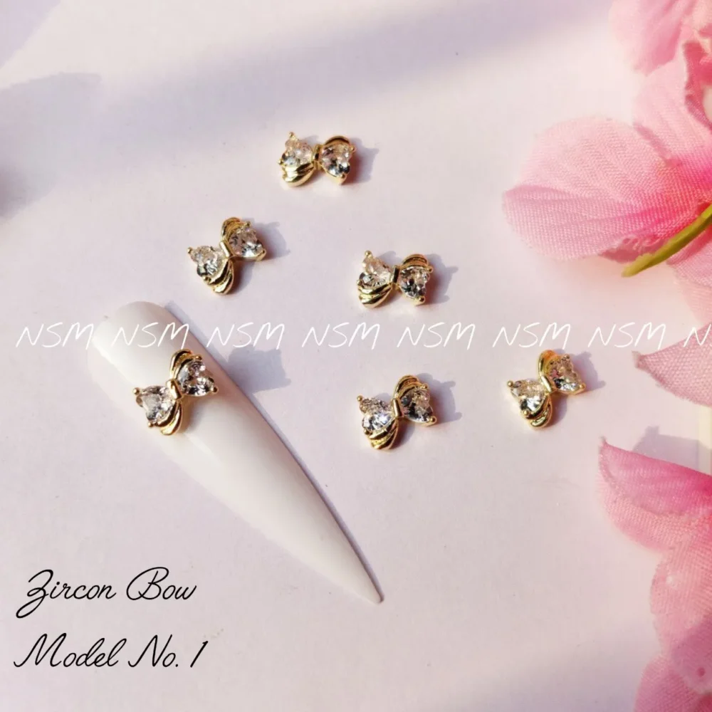 Gold Zircon Bow Nail Charms (model No. 1)