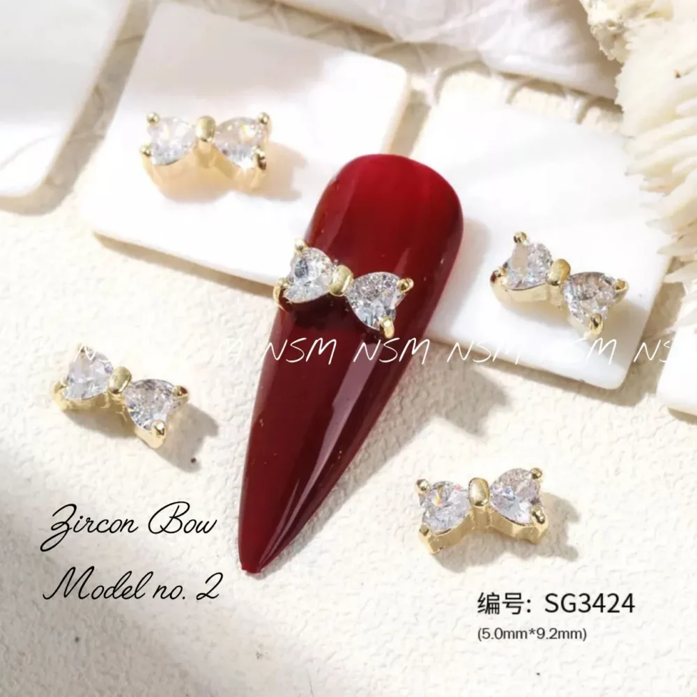 Gold Zircon Bow Nail Charm / Nail Jewelry (model No. 2)