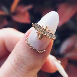 Gucci Bee Nail Art Charms (set Of 2 Pcs)